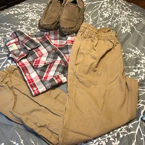 Old navy khaki joggers